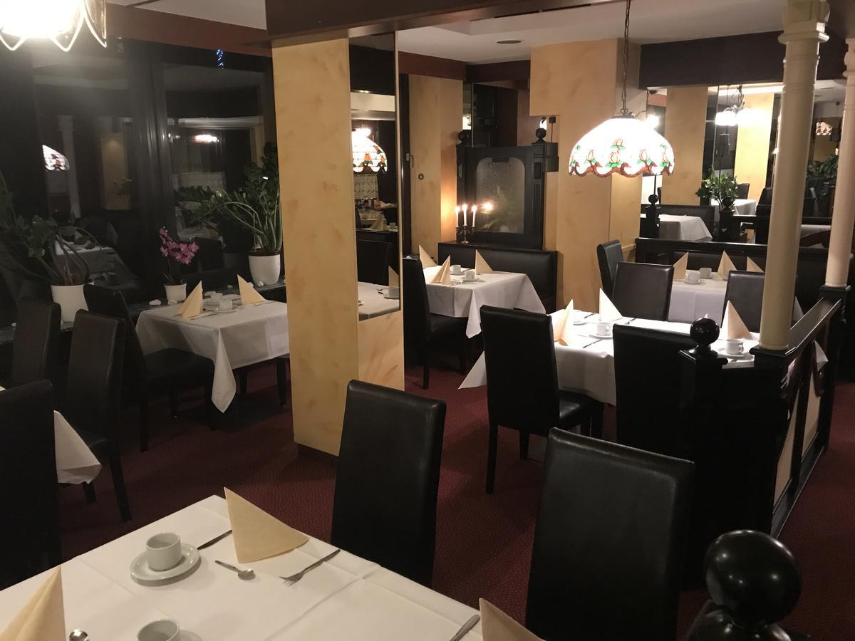 Karaman Group Hotel Bad Nenndorf Ngoại thất bức ảnh