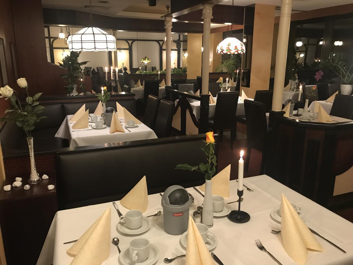 Karaman Group Hotel Bad Nenndorf Ngoại thất bức ảnh