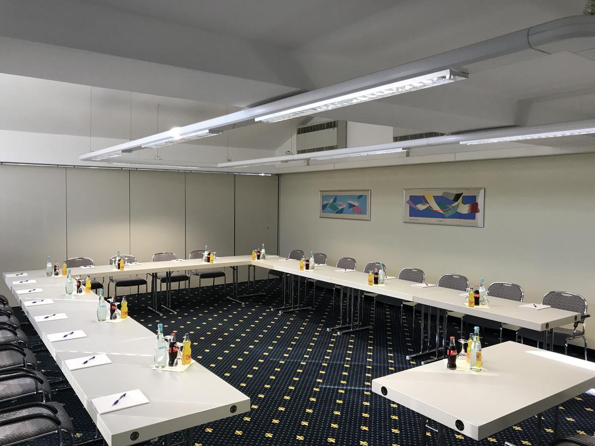 Karaman Group Hotel Bad Nenndorf Ngoại thất bức ảnh