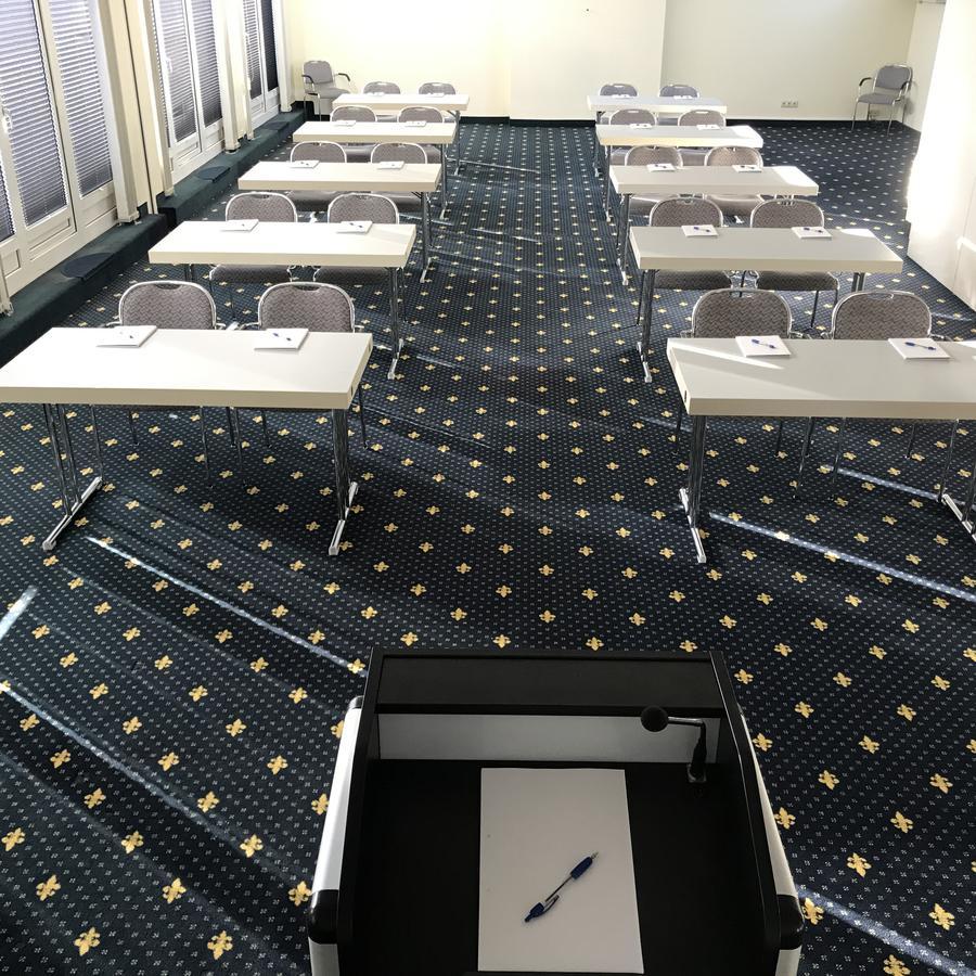 Karaman Group Hotel Bad Nenndorf Ngoại thất bức ảnh