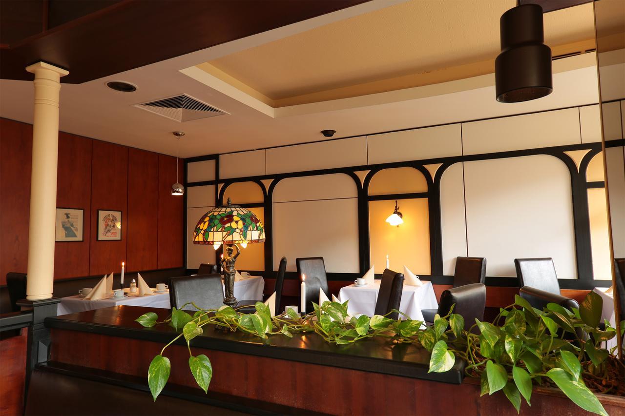 Karaman Group Hotel Bad Nenndorf Ngoại thất bức ảnh